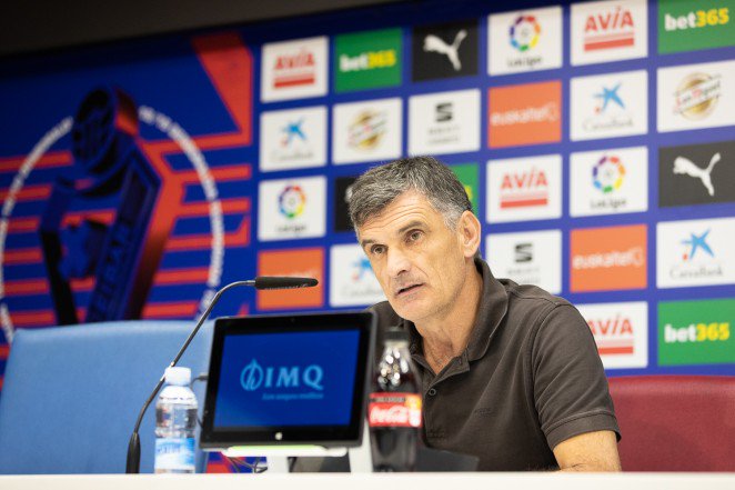 Mendilibar, durante la rueda de prensa (Foto: SDE).