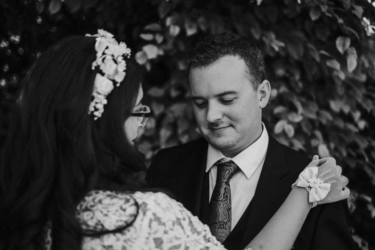 Happy Valentine's Day to my husband <a href="/philgibson01/">Guybrush Tweetgood</a>. Here's to a lifetime of picking cat hair off your suit. x 
📷 by <a href="/JoNicolePhoto/">Joanna Nicole Photo</a>