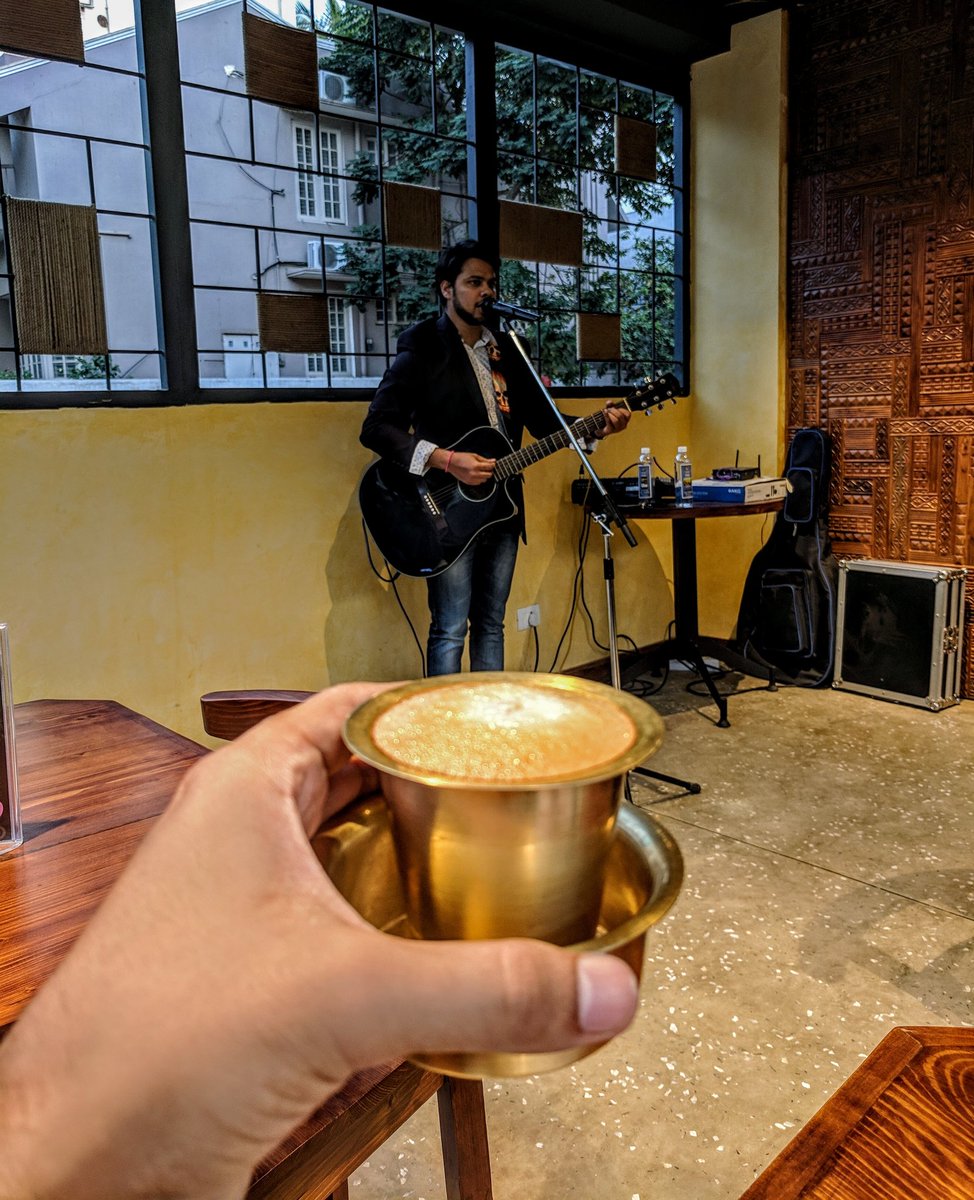 hatti_kaapi's tweet photo. The key to my heart - Kaapi and Music. (📸 @streetballnihal ) Kaapi Kacheri at Hatti Kaapi, Indiranagar
.
#valentines #ValentinesDay #KaapiLovers #classicalmusic #bangalore #indiranagar https://t.co/u9AlhiS9Yl