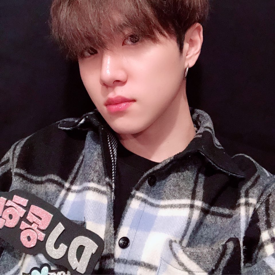 김동한(KIMDONGHAN) tweet media