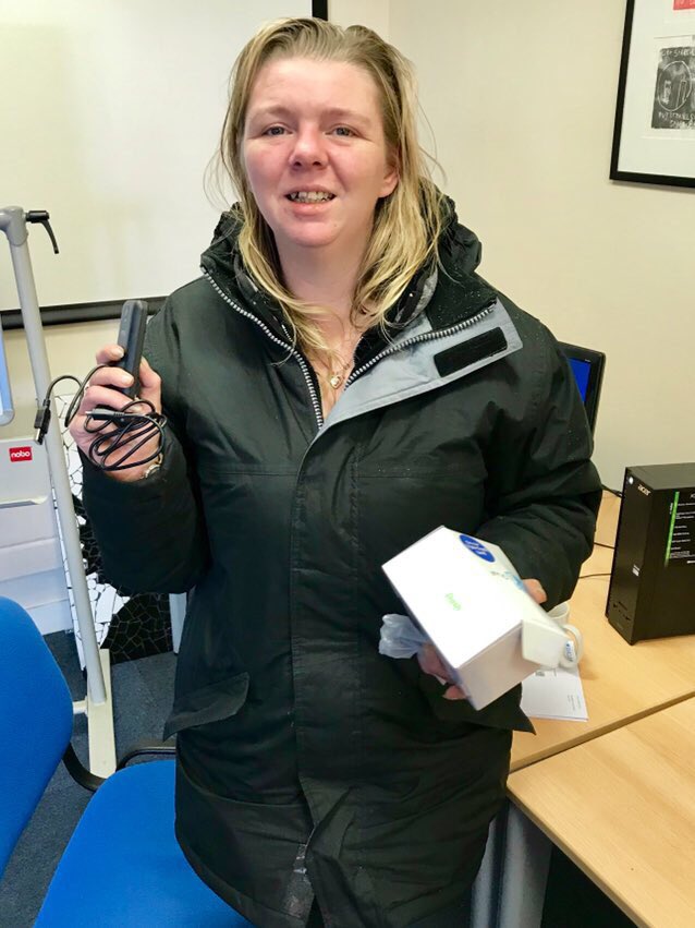 Thank you <a href="/GreenoakHA/">Greenoak</a> <a href="/GCFWoking/">GCF</a> for another donation of phones and top-up credit. It’s really important that we can keep in touch with our clients. Rebecca was happy with her phone today! 😌💙 #Woking #homeless