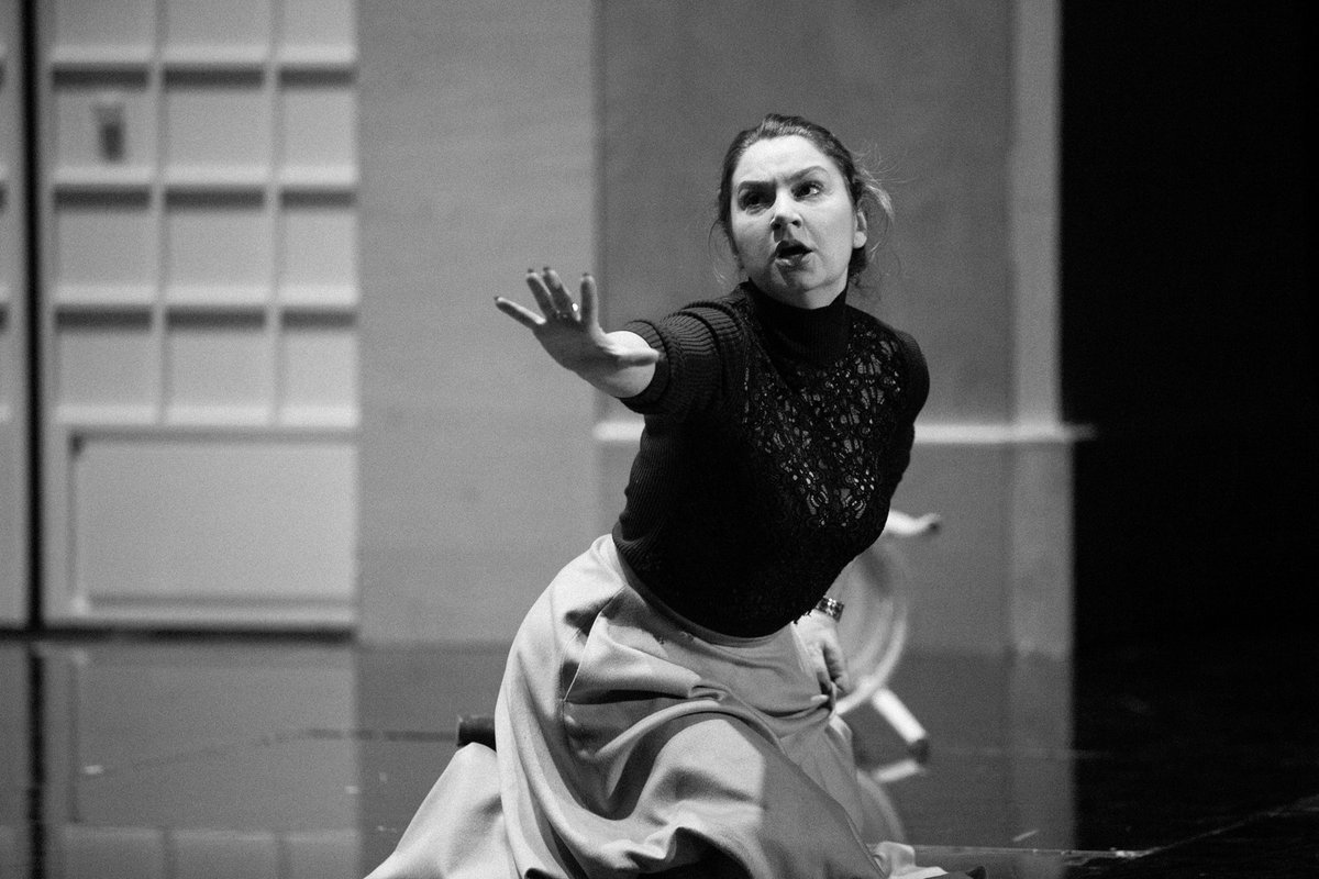 Verdijev TRUBADUR - nova premijera u HNK!
Dirigent: Marcello Mottadelli / Josip Šego
Redatelj: Arnaud Bernard
Premijera: 22. veljače
Izvedbe su 25. i  27. veljače/ 2., 4. i 6. ožujka