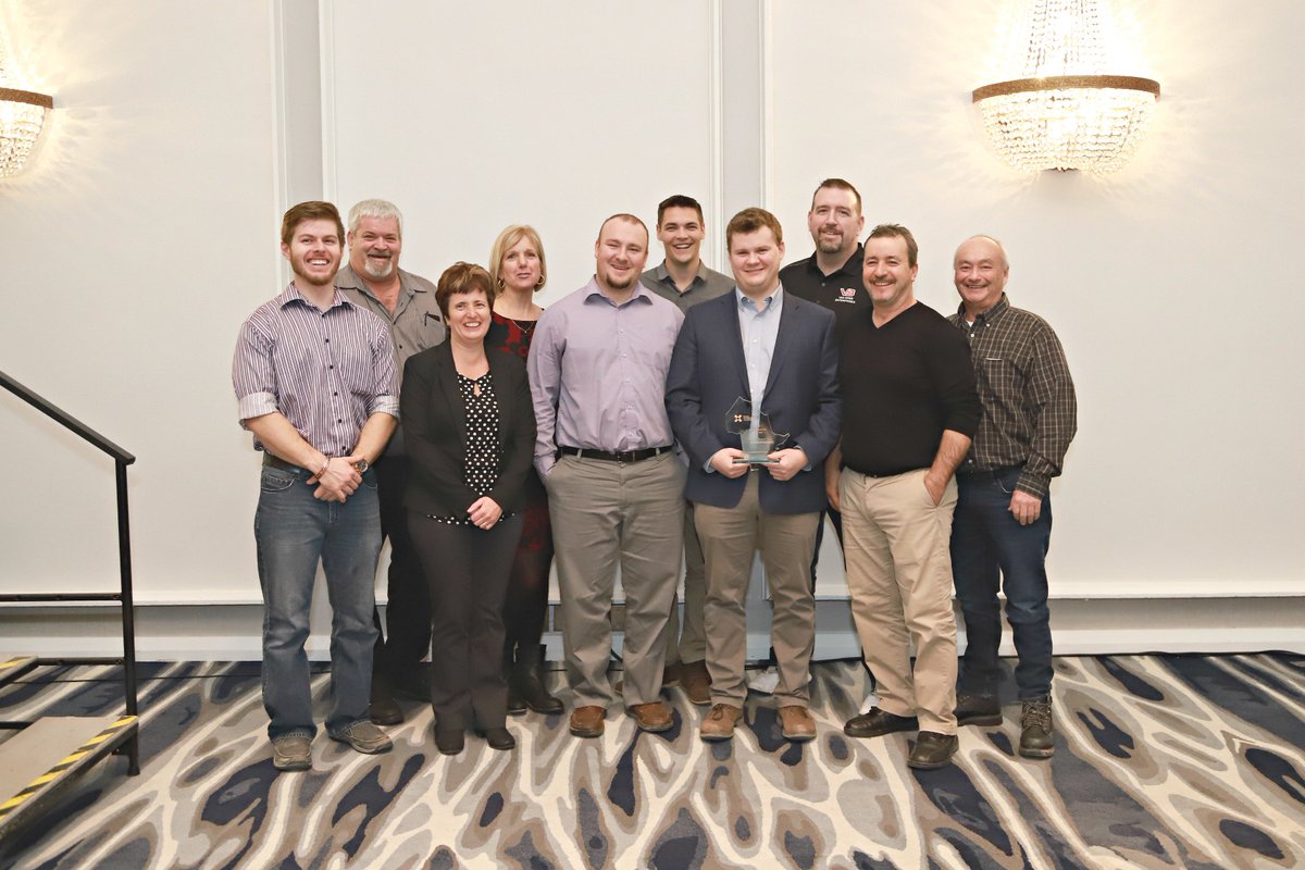 FamBizCanada's tweet photo. Congratulations to the Van Bree Family and Van Bree Enterprise for being named the 2019 Family Enterprise of the Year Award Winner for the @FEX_SWO chapter! #FamBiz #Community https://t.co/e1aiNGXZpX