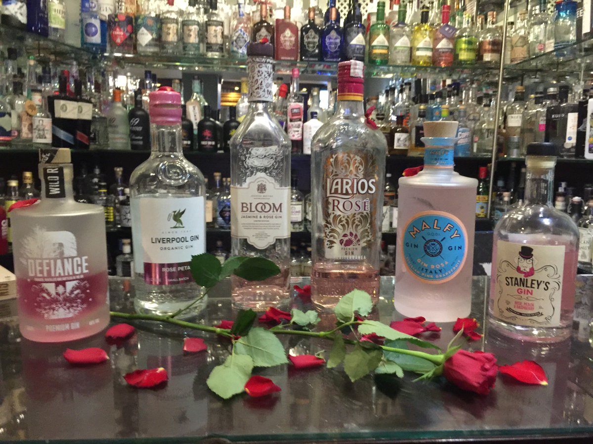 The Old Bell Inn (@oldbell_delph) on Twitter photo Now that's what we call a bunch of roses @MalfyGin <a href="/liverpoolgin/">Liverpool Gin</a> @BLOOMGin <a href="/LariosGin_ES/">Larios Gin</a> @DefianceGin 🌹🌹 Now that's what we call a bunch of roses @MalfyGin <a href="/liverpoolgin/">Liverpool Gin</a> @BLOOMGin <a href="/LariosGin_ES/">Larios Gin</a> @DefianceGin 🌹🌹