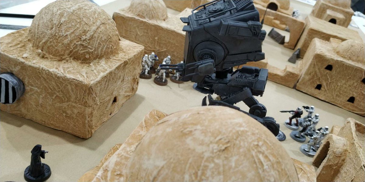 Primera jornada de ligaVitruvian Legión finalizada. ¡A por la segunda en Hoth! #StarWars