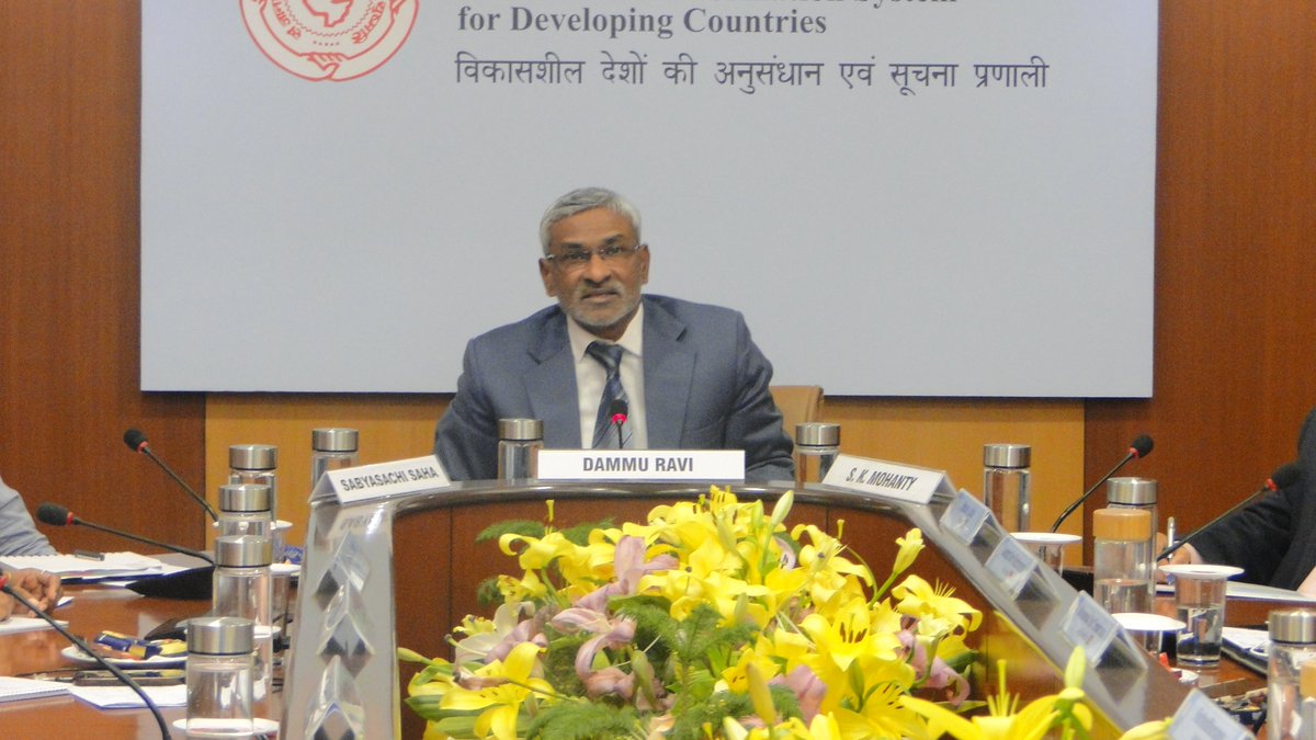 RIS_NewDelhi's tweet photo. Day 4: Thanks Shri #DammuRavi, JS, #MinistryofCommerceandIndustry,Govt of India for an interesting session on #Indiaโs Experience with Regional Trade Agreements #RTAs at @ITECnetwork Capacity building programme on #IEIDP 2019 @Sachin_Chat @JS_ITEC @sabya_saha @shaw_prativa https://t.co/TzcZjNypZt
