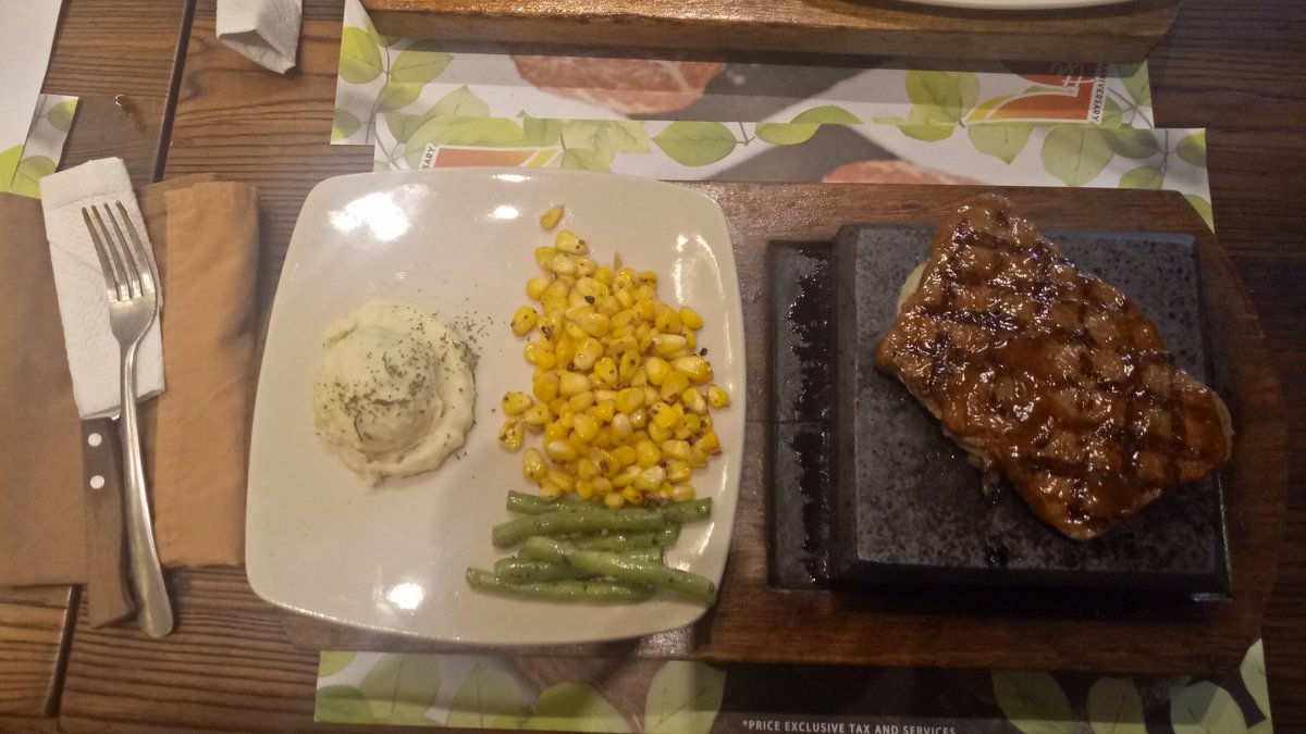 Valentine day with <a href="/streetsteak/">StreetSteakIndonesia</a>