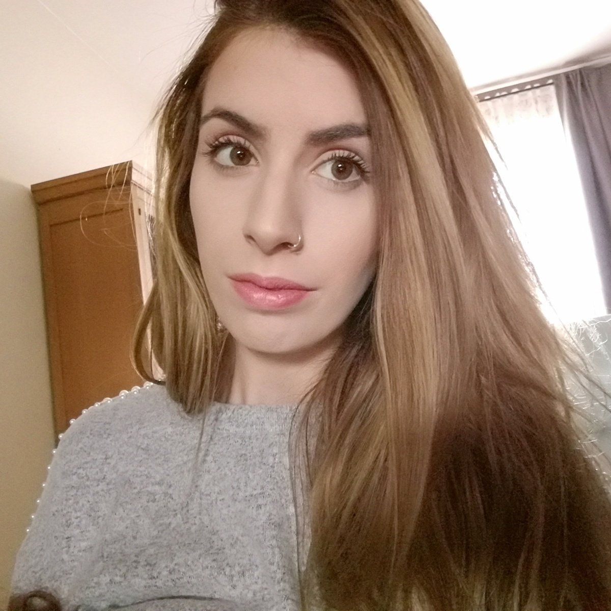 Ruu_1994's tweet photo. #NuevaFotoDePerfil https://t.co/lgVCXIF8zD
