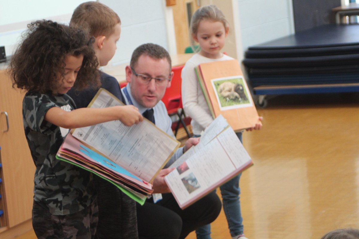 Parkfield's tweet image. Children who completed their #LearningLog homework were praised in this morning&apos;s #assembly by Mr Kemp and each given 10 house points!