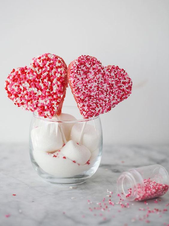 ♥Sending you all Lots of Love this Valentines Day ♥

Team LJ xx

#Valentines #ValentinesDay #love #linzijay #cupid #Rosesareredvioletsareblue #Valentines2019