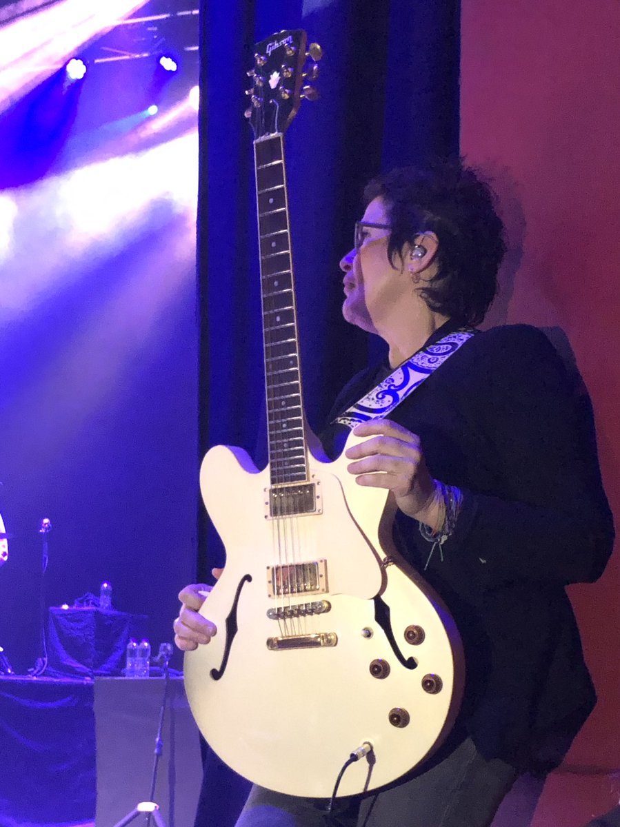 GlamSlamEscape's tweet photo. Funky London welcomed @therevolution last night for the first of 2 sold out shows. Don’t leave it so long next time guys! @wendyandlisa @BrownmarkNation @BobbyZ1999 #therevolution #stillaband #prince https://t.co/tdwRbqZTfp