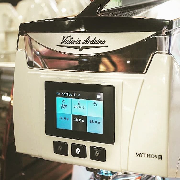 victoriaarduino's tweet image. Ever tried adjusting grind speeds? #Mythos2 puts you in the driver’s seat. Change RPMs to highlight different attributes of your coffee! #VictoriaArduino