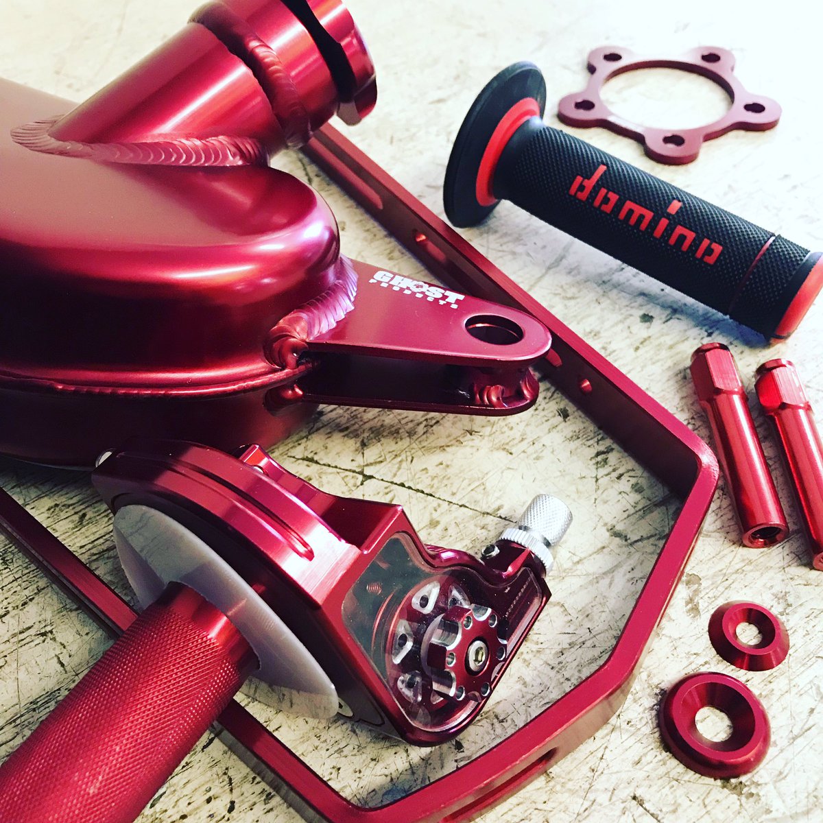 SpeedwayService's tweet photo. Red is the colour of today. #speedwayserviceltd #parts #upgrades #speedway #longtrack #grasstrack #track #bikes #eliteparts #ghostproducts #domino  #valentines https://t.co/UrDDcSH1Pp
