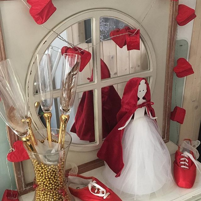 mcdanse's tweet image. Belle journée de Saint Valentin ! bit.ly/2X2wEnl