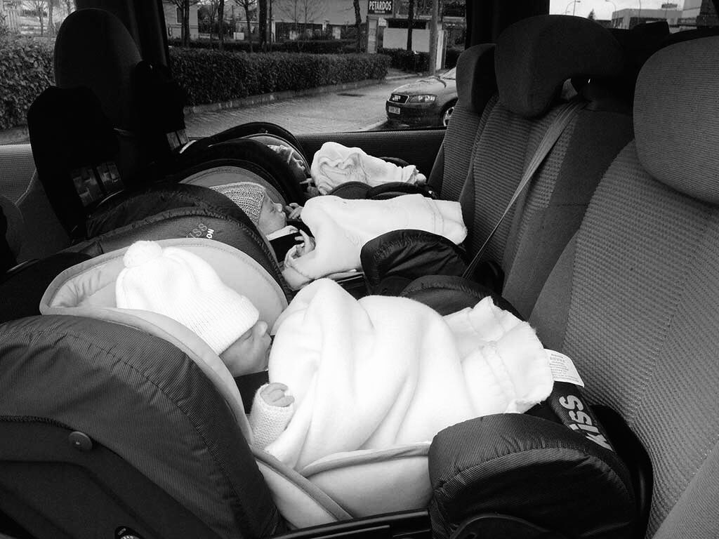 PAcontramarcha's tweet photo. De camino en esta preciosa mañana ☀️, a una nueva charla sobre #seguridad con nuestro 👶🏻 en el 🚗, en el curso de preparación al parto 🤰🏻🔜 🍼 👶🏻 🧸 de nuestro centro de salud. Disfrutand 😃!!. 
#acontramarchasalvavidas #pequesacontramarcha #tiendaespecializada #málaga https://t.co/pBY8JPpak4