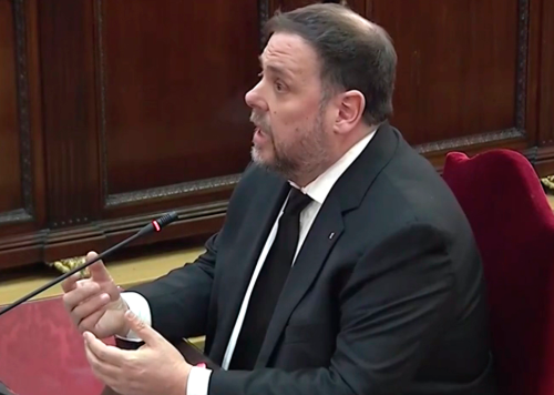EFAparty's tweet image. 🗣️ &quot;We have always rejected violence. If there would be any attempt of not acting civically and pacifically, we would dissociate ourselves from it. In fact we would stand against&quot; remarks @junqueras who is accused of rebellion and sedition

#JunquerasAcusa #DemocracyOnTrial