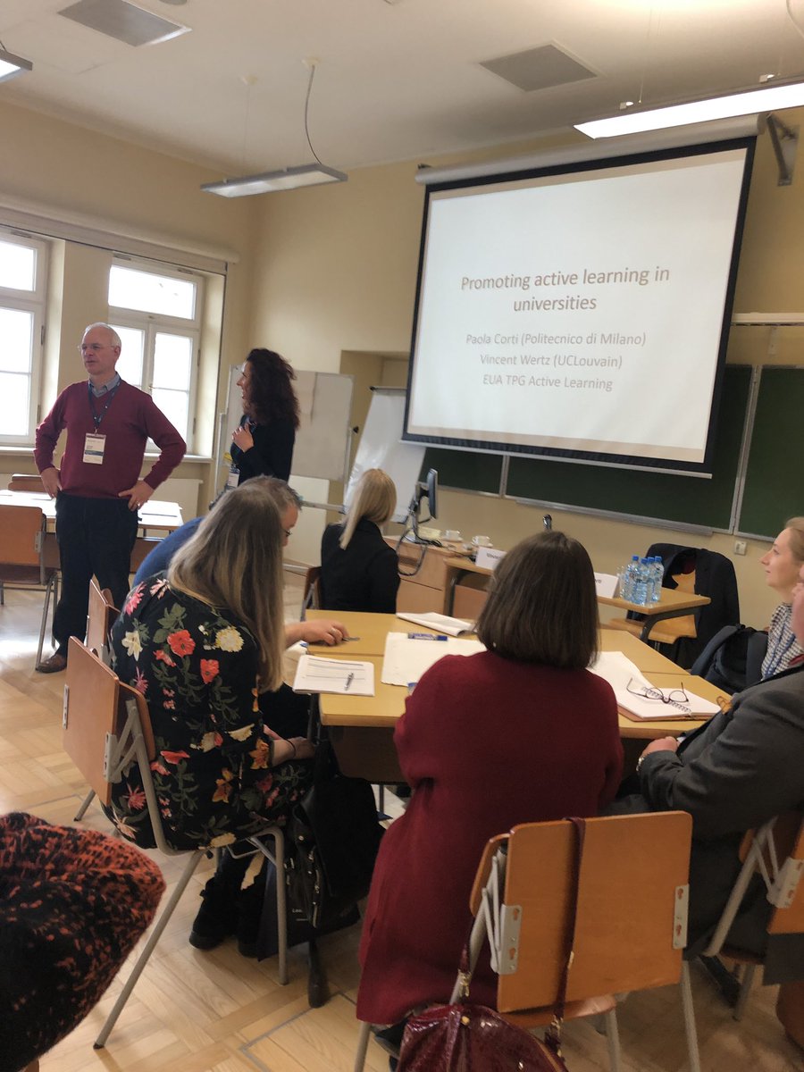 pugacewicz's tweet photo. Pros and cons of #activelearnig approach discussed by 3 simulated groups of stakeholders: students, teachers, management. Everyone agrees, now is time to implement it (tougher part...) #EUALearnTeach https://t.co/tmkSde15Xj
