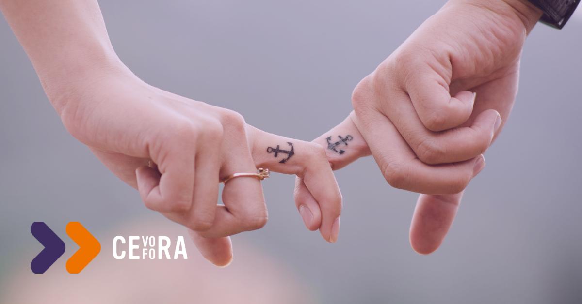 Petit sondage de #StValentin… 
Avez-vous déjà eu un petit coup de foudre pour quelqu’un lors d’une #formation Cefora ? 😚👀😊

a) Peut-être que oui
b) Peut-être que non
c) Je ne répondrai qu’en présence de mon avocat