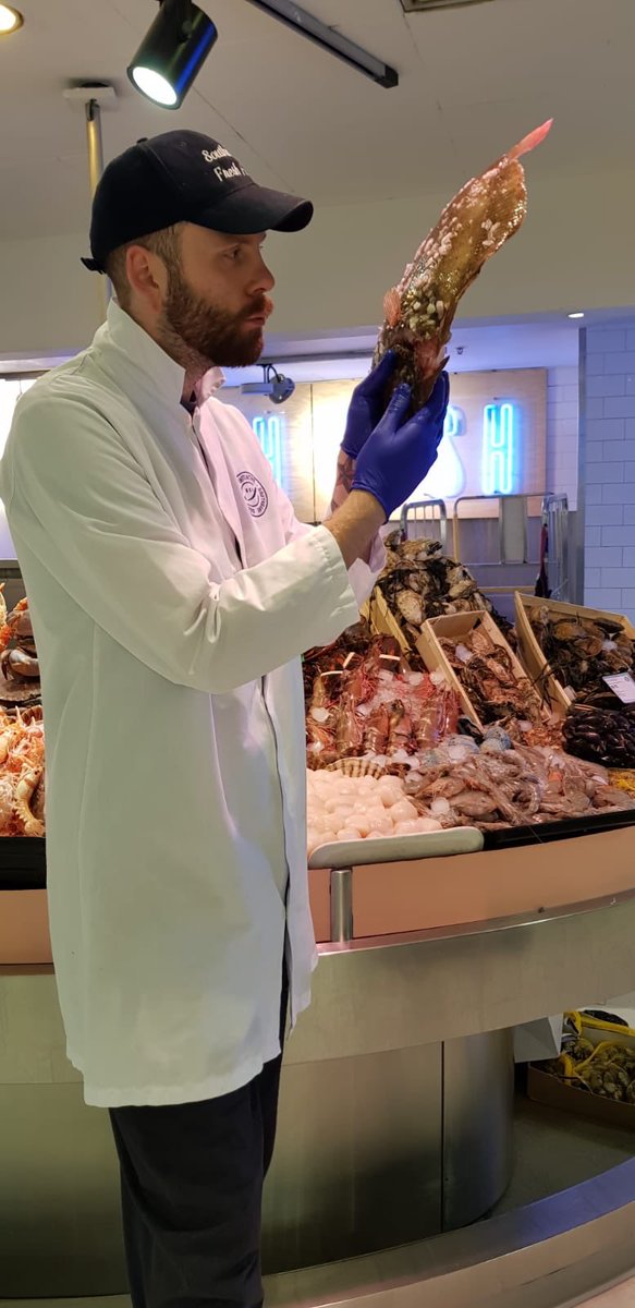 selfridges fish tweet media