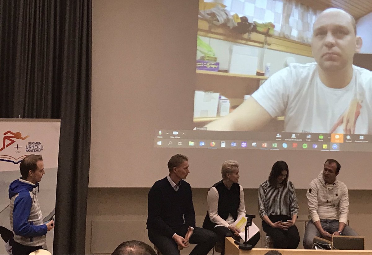 Kesälajien kehityspäivän toisen paneelin aiheena hyvät valmennusprosessit toimivissa toimintaympäristöissä.