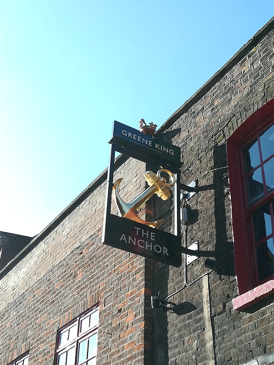 chlohocking1's tweet photo. ANYONE UP FOR A NAUTI MIDDAY PINT? #RepLon2019 https://t.co/03KNarHHDj