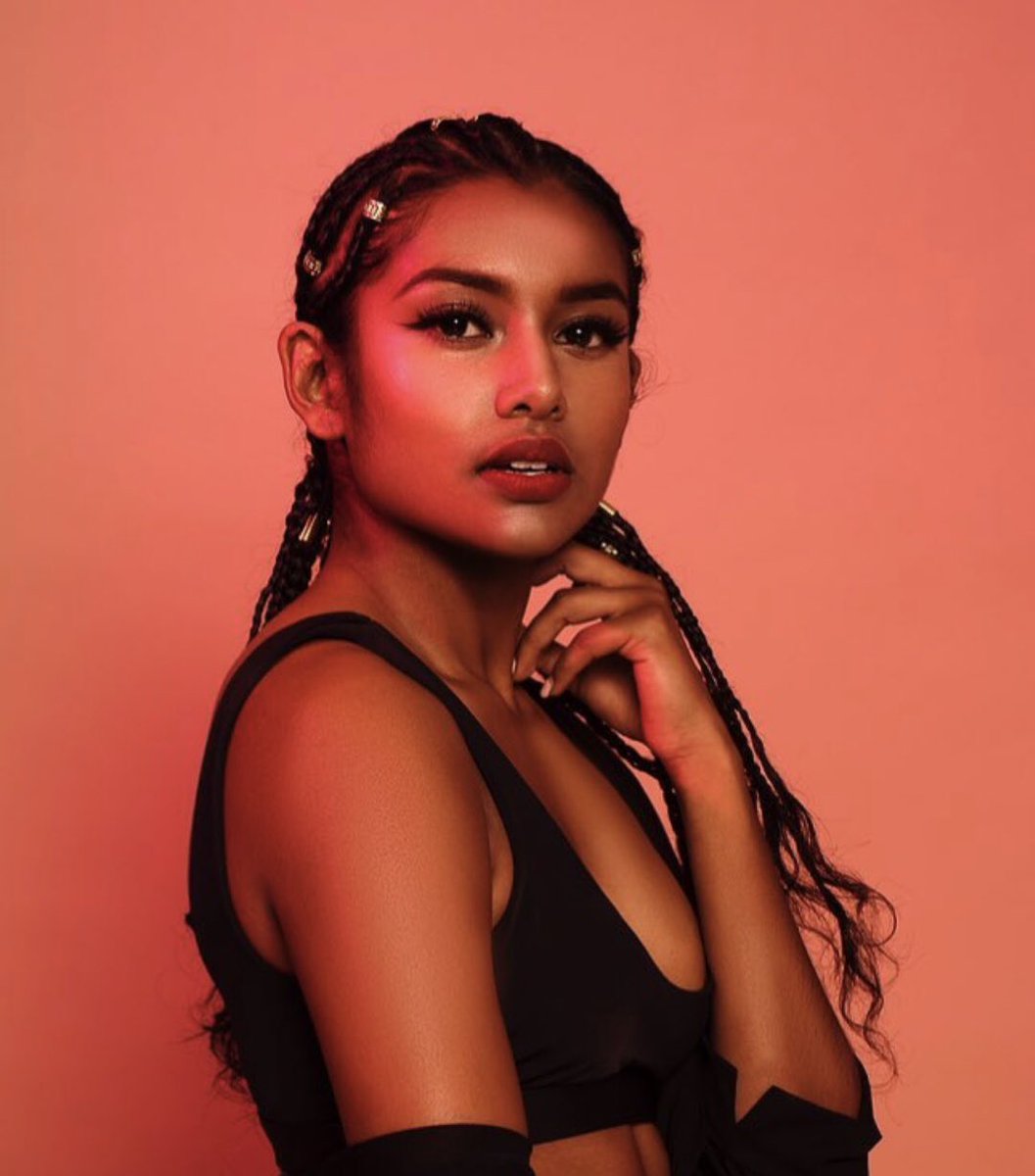 BRATTYVIBES's tweet photo. happy valentine’s day, loves 💘 https://t.co/F2jviXFqXm