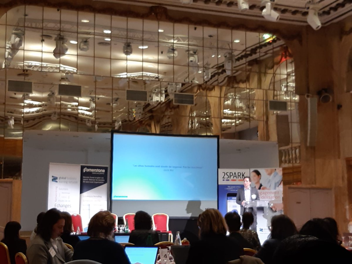 csod_FR's tweet photo. #EngageRH 93 % des entreprises françaises 🇫🇷 ont commencé leur #TransfoDigitale d'après notre étude avec @IDCFrance.
(Si vous êtes intéressés, elle est disponible sur notre table 😉) https://t.co/0BsuLbQMXE