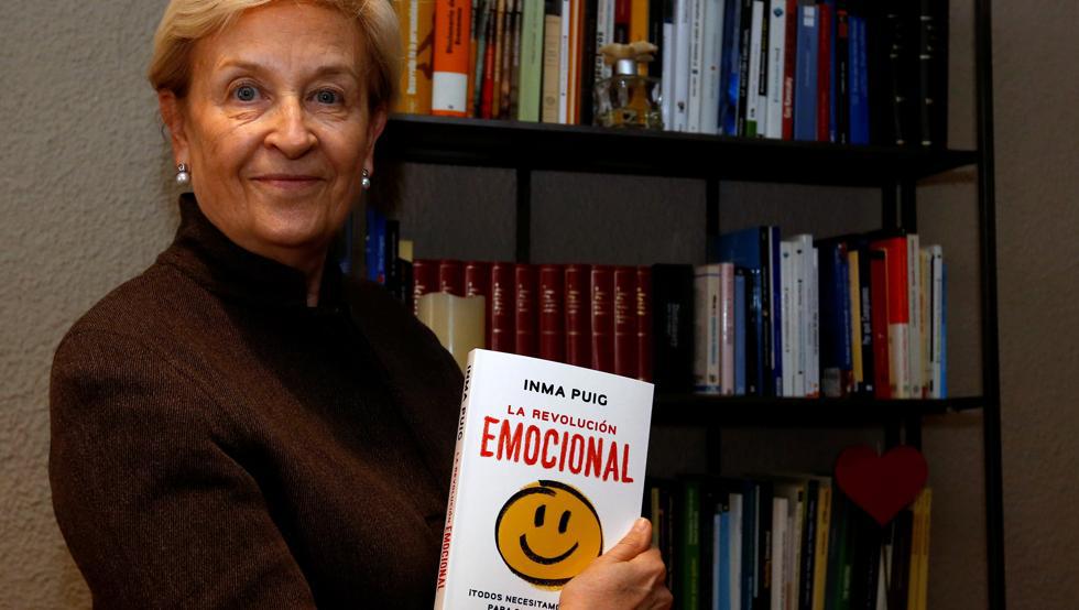 ✍️ #ENTREVISTAMD a Inma Puig: “Frank Rijkaard abrazó la revolución emocional”   mundodeportivo.com/futbol/fc-barc… por <a href="/esthermunta/">esther munta</a>