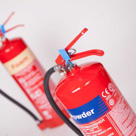 ScutumSouthEast's tweet photo. Old extinguishers can't just be binned, so what does happen to them? #firesafety #reducereuserecycle https://t.co/ZwSN8nuQ8I https://t.co/my3kliJESZ