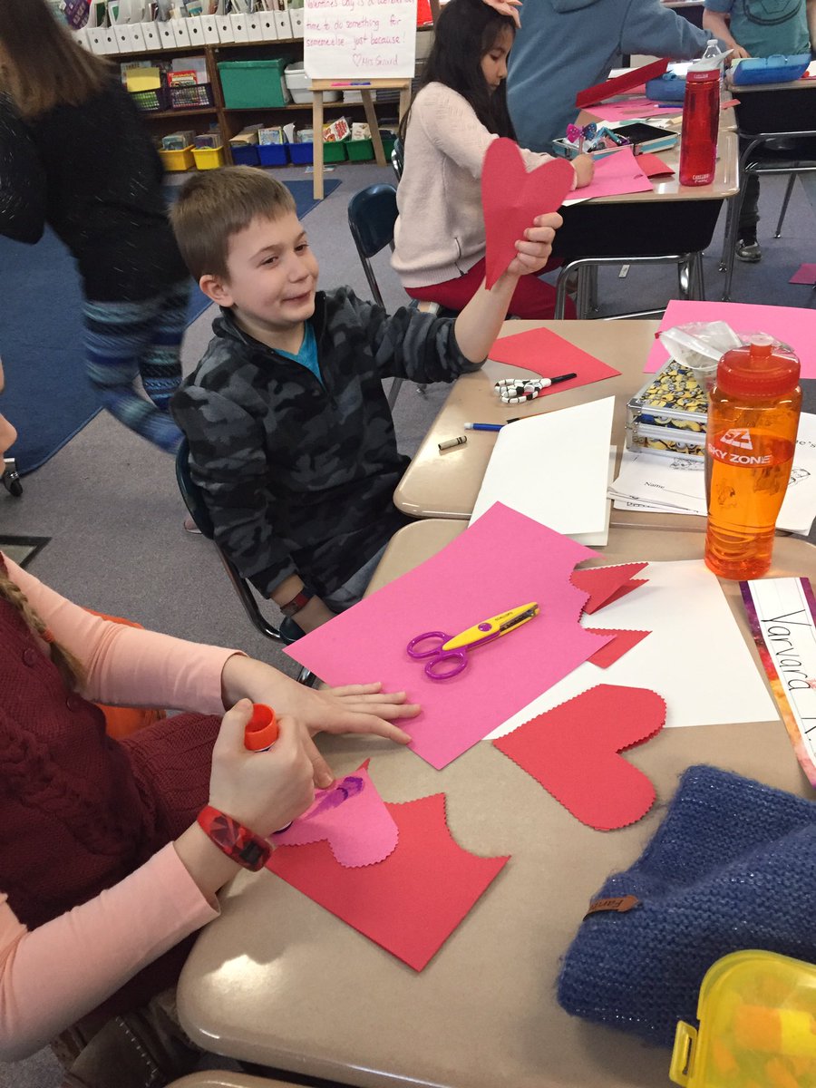 kgazard1's tweet image. My favorite activity of the year! Kids making Valentines to share with the residents at my dad’s nursing home. #180DaysOfJoy #HappyValentinesDay @ClockerTalk @MindessAP