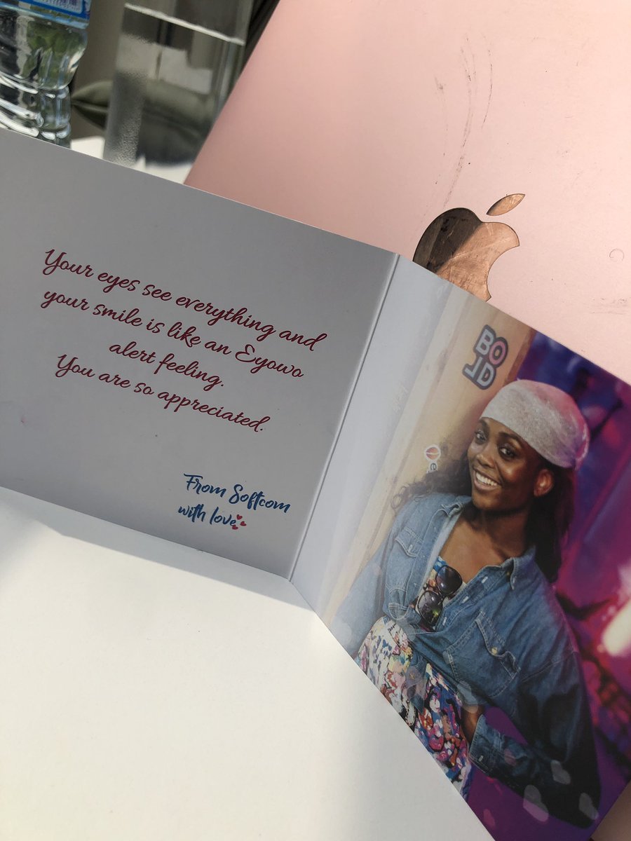 svbomi's tweet photo. At least my office showed me love today💃🏽 #FromSoftcomWithLove https://t.co/s9wjp6Gbt1