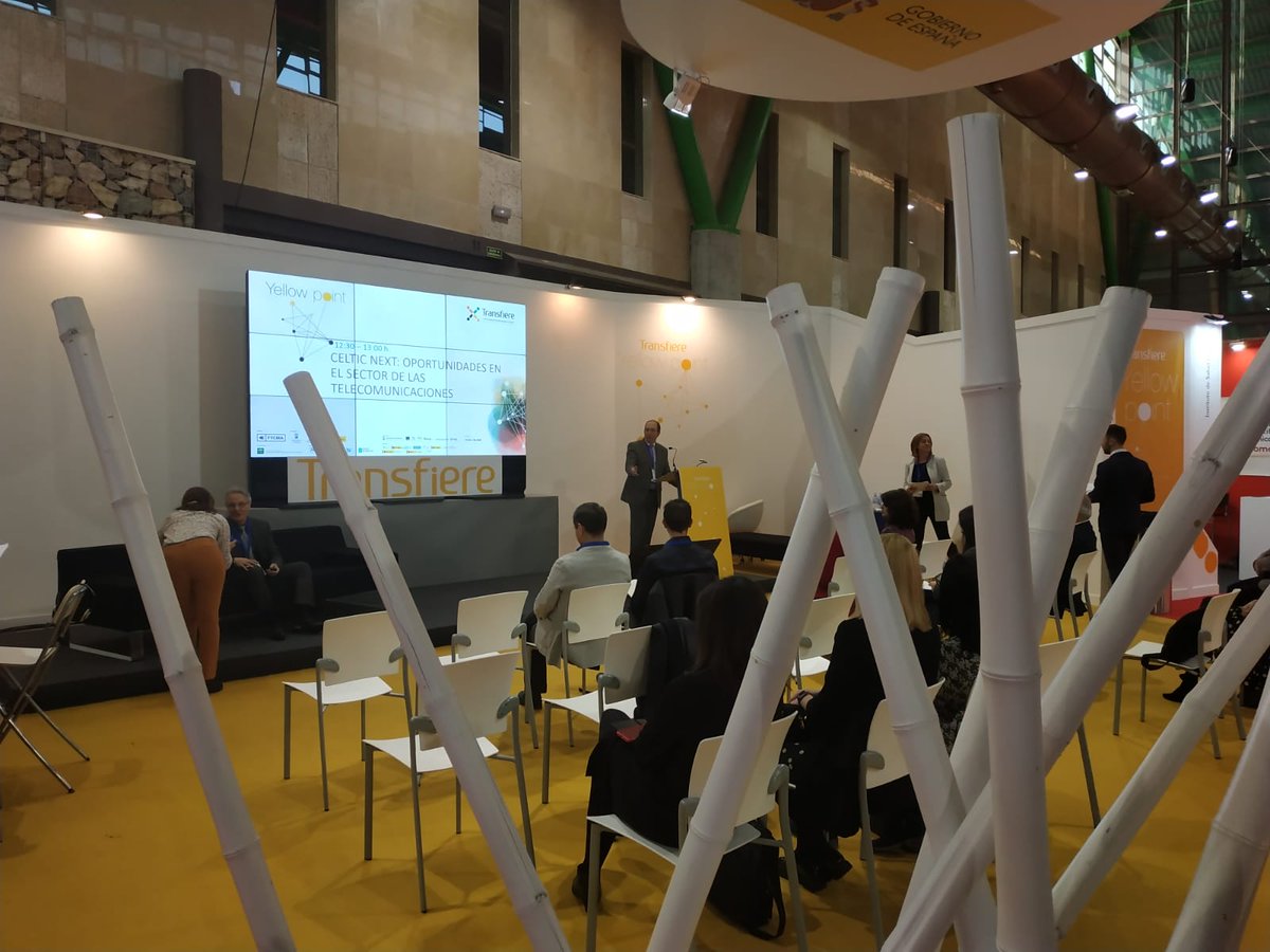 AMETIC_es's tweet photo. 🔵EN DIRECTO #Transfiere19 @ForoTransfiere
@joseto_romero, en nombre de @AMETIC_es y la plataforma #eNEM, interviene en la mesa de @CelticNext organizada por @CDTIoficial en el #YellowPoint para hablar sobre 'Oportunidades en el sector de las telecomunicaciones' @EUREKA_NETWORK https://t.co/mGUdOQcx0Y
