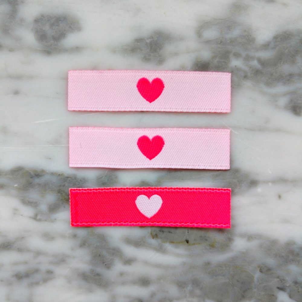 wunderlabel_esp's tweet photo. ¡Feliz Día de los Enamorados!
#WunderlabelsAreTheBest #etiquetaspararopa #sanvalentin2019 #etiquetastejidas #diadelosenamorados2019 https://t.co/nLh7bfSDp0