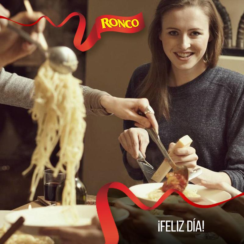 El cariño y el amor es eso que nos inspira y nos motiva diariamente. Hoy celebramos ese sentimiento de la manera que mejor sabemos hacerlo: Cocinando una rica pasta Ronco que nos mantiene alegres y unidos. 😍❤ #DiaDeSanValentin