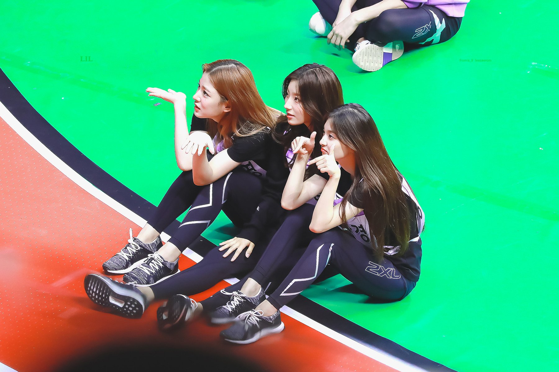 DzXlBBIUcAAY2Fy.jpg:large