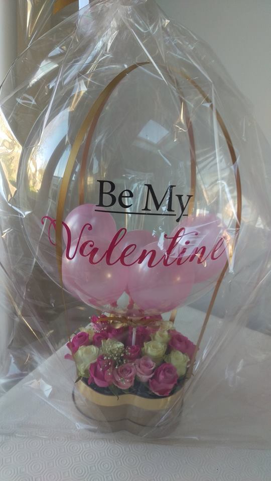 That time of year again. Balloons and Flowers are always a winner.
#floralbouquet #balloonbouquet #valentines #valentinesballoons