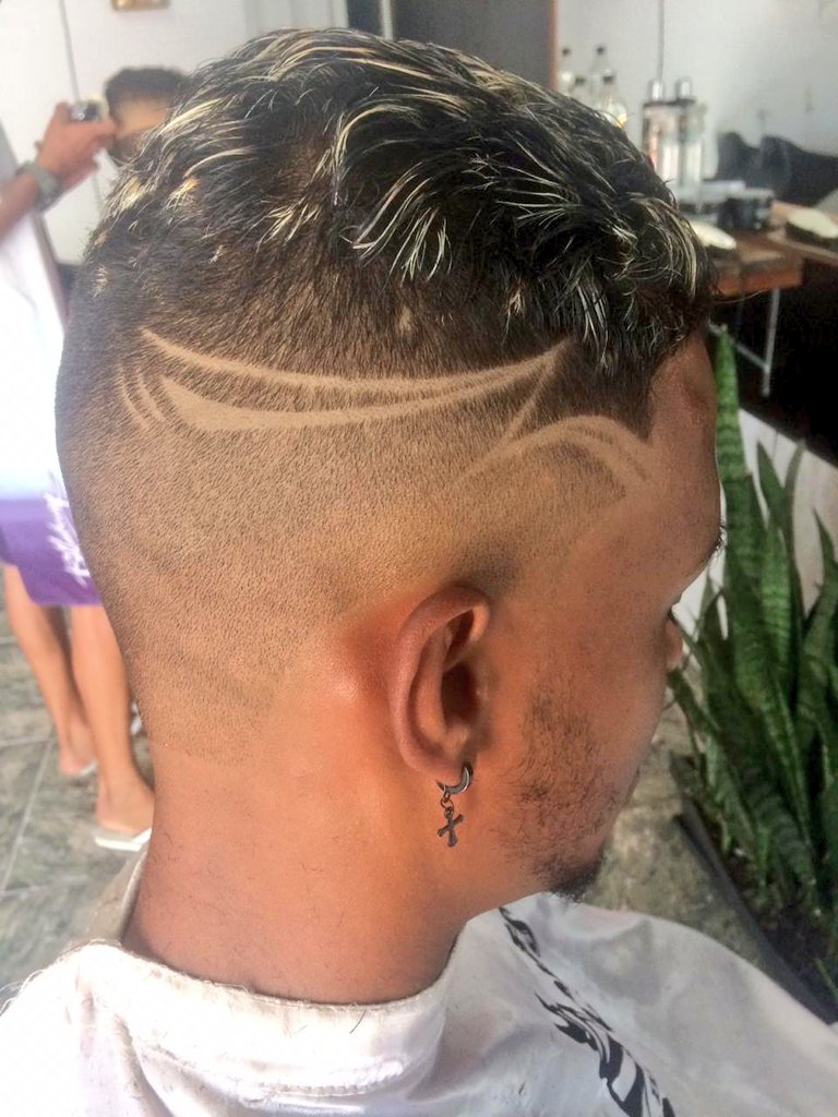 LOSHERM40497053's tweet photo. Esse ficou top 📏✂️
#cortedoalan https://t.co/nf6mns7t2Y