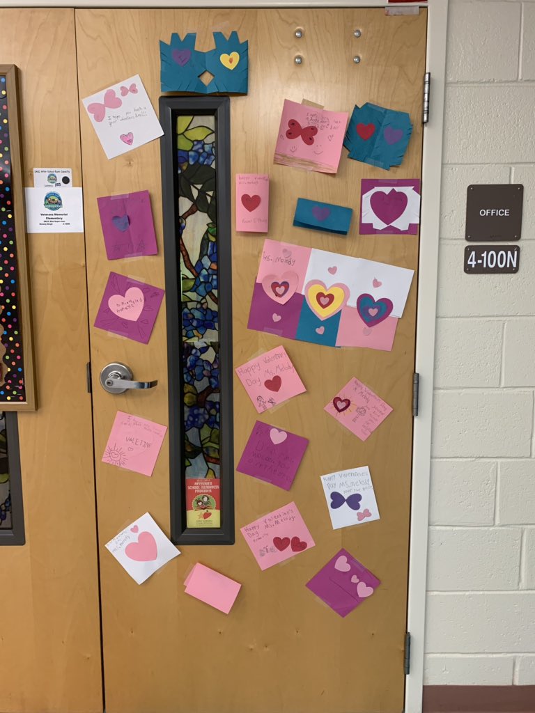VME_SACC's tweet photo. Shout out to my 1st graders for surprising me with Valentines! https://t.co/16OaXoMHYv