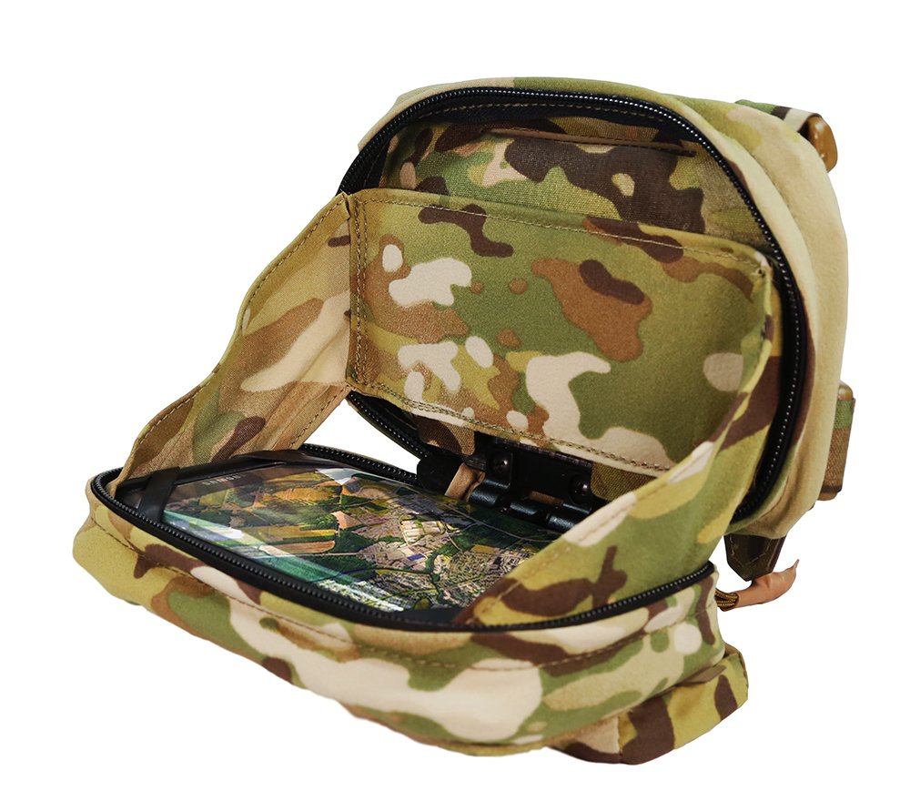 sandsprecision's tweet photo. The ZipFlip™ is designed to be a scalable, modular chest mount for hands free use of smartphones specially during MFF and land operations. Find out more here: https://t.co/6tP7oExPPu #navy #army #airforce #NAVYseals #lawenforcement #navboard #specialforces @bat.defense https://t.co/kovSfLcnvA