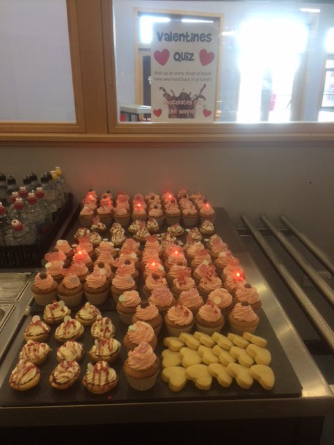 billkmellors's tweet photo. A delightful display of Valentine Treats at DTW, well done ya’ll💘💝💕🎉looking fab👍🏻👨‍🍳 https://t.co/iGv2OEpqLX