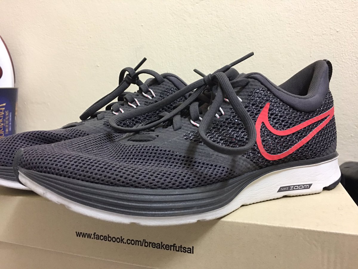 j_moolmool's tweet image. 1800 บาท ส่งฟรีems Nikezoom (ต่อรองราคาได้) เคยใส่ครั้งเดียว ขอดูรูปเพิ่มได้ สนใจติดต่อ ID: mayr10