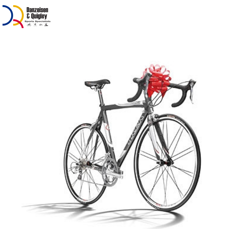 DandQSports's tweet photo. Happy Valentine's Day ❤️🚲❤️!
.
Just please remove the bow before attempting to ride 😉.
.
#DanzeisenAndQuigley #DandQ #DandQCrew #sports #sport #bike #bikeride #bikelove #bikeporn #mountainbike #valentine #valentinesday #valentines #southjersey #bikeshop #southjersey #philly https://t.co/SrZholeKmf