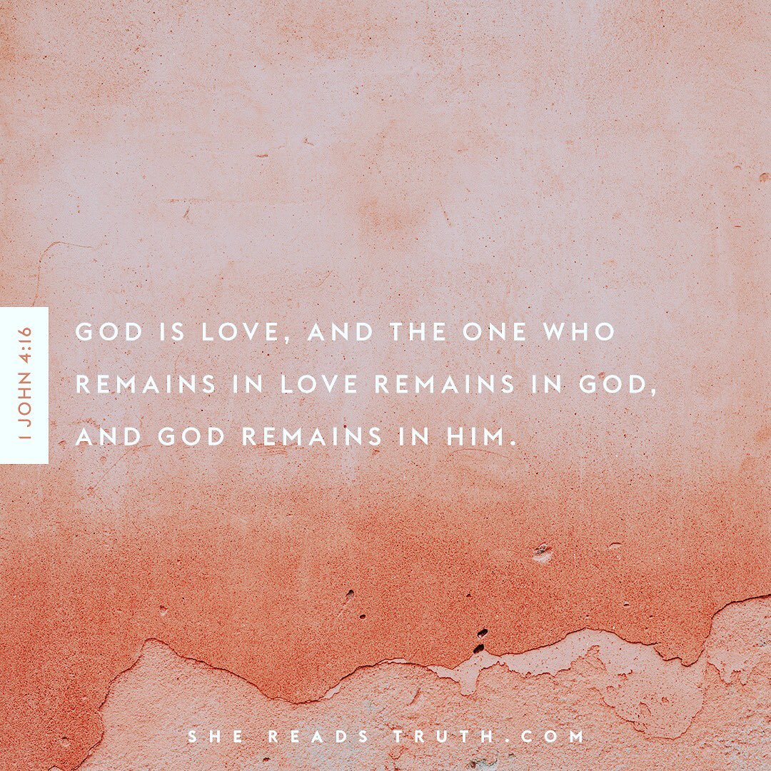 NicholeThomasVL's tweet photo. God loves you!  That’s all. #Happyloveday https://t.co/W03ATRbPJO