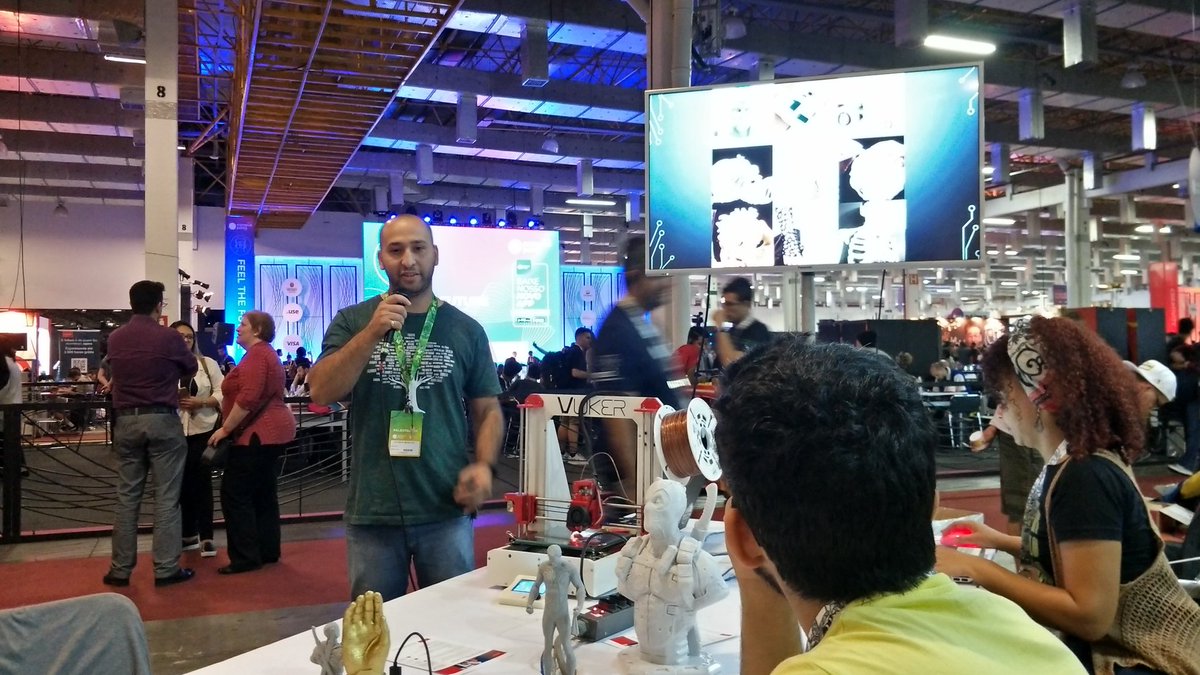 maringeek's tweet photo. Agora é a hora da palestra Como a impressão 3D está revolucionando o mundo" com Geilson Menezes na #cpbr12 #cpbr2019 #impressão3D #maringeek https://t.co/pJ2uLT0McU