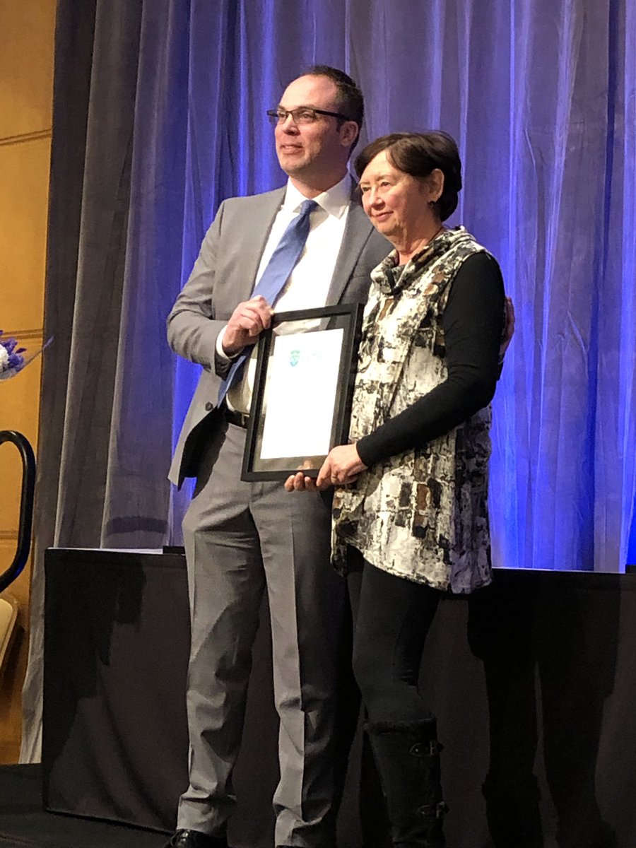 teadrinker_dee's tweet photo. Celebrating Trudy Sykes today @ouraconf for her award of achievement. #OURA2019 #ouac #mcmaster https://t.co/vKZV2j4ZQ2