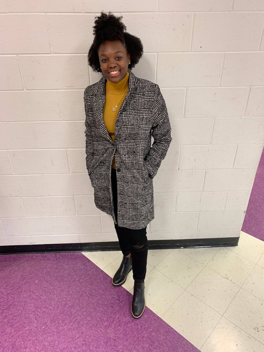 Wow my senior 💜 The thing i love about her most is she has her own personality, she’s different and she embraces her natural beauty. #Seniorbreakfast C/O 2K19💜💜 💧💧💧🤷🏽‍♀️