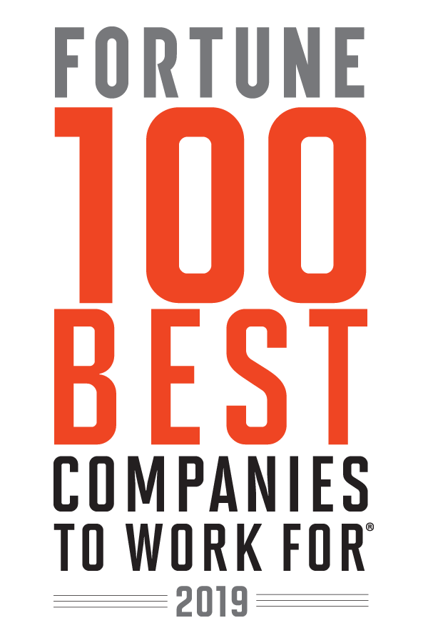 DeloitteUS's tweet photo. 💕 We are in love with the fact that we’ve been named to @FortuneMagazine's 100 Best Companies to Work For list for the 20th year! #100BestCos @GPTW_US https://t.co/Jo01H8DKda https://t.co/1wB1muzGPa