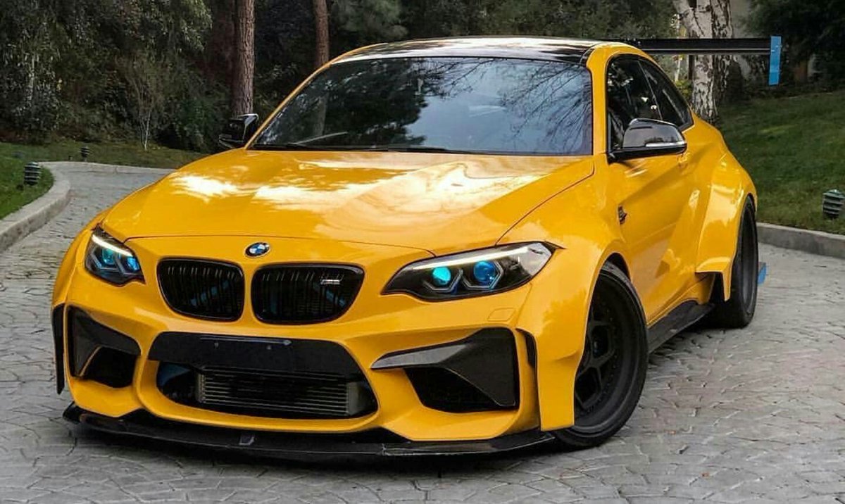 Retweet if you would swap for this BMW M2 🍋