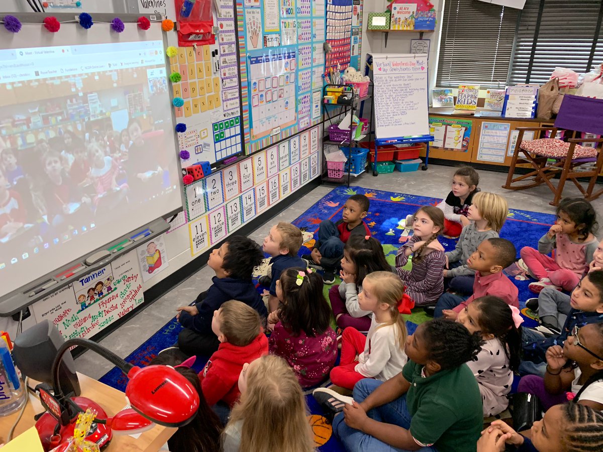 More fun from this morning meeting up with &amp; asking questions to our #VirtualValentines2019 class located in Texas! So proud of my Leaders!  Our new friends loved the digital Valentines we made for them yesterday using <a href="/Seesaw/">Seesaw</a>! @KendraCameronJ <a href="/BCSDigitalLearn/">BCSDigitalLearning</a> <a href="/BuncombeSchools/">Buncombe Schools</a>