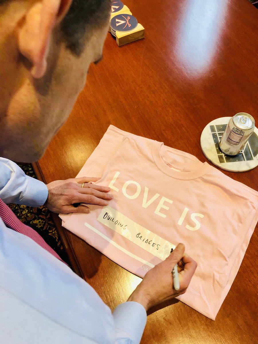 ProfJimRyan's tweet photo. Love is...building bridges.

Thanks so much to @UVA’s LGBTQ Center and student volunteers for such intrepid and important work this Valentine’s Day and everyday. https://t.co/C3B8hEsgnQ
